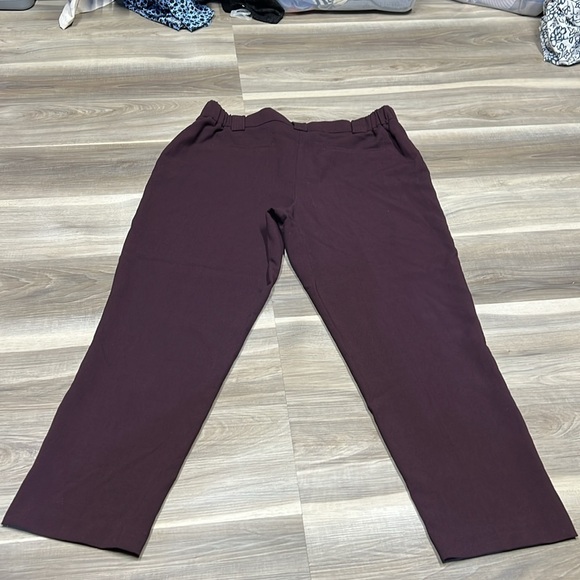 🏁 Burgundy straight leg dress pants size 18 - Picture 6 of 8